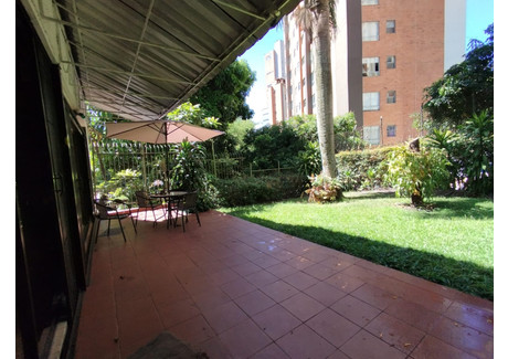 Dom na sprzedaż - Dg. 47A #17 Sur-162, El Poblado, Medellín, El Poblado, Medellín, Antio Medellín, Kolumbia, 300 m², 239 670 USD (939 507 PLN), NET-95412992