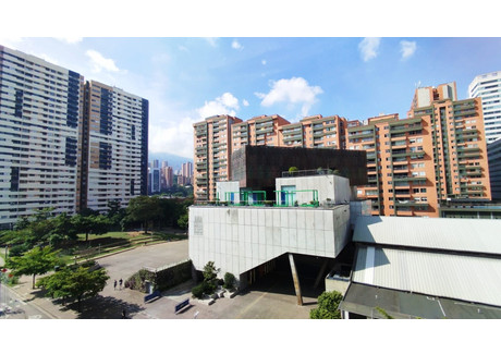 Mieszkanie na sprzedaż - Cl. 20 #43g-122, El Poblado, Medellín, El Poblado, Medellín, Antioquia Medellín, Kolumbia, 62 m², 140 975 USD (583 635 PLN), NET-99623769