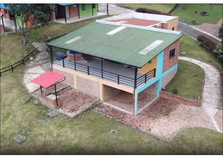 Dom na sprzedaż - Pacho, Cundinamarca, Colombia Pacho, Kolumbia, 123 m², 111 990 USD (439 001 PLN), NET-97969593