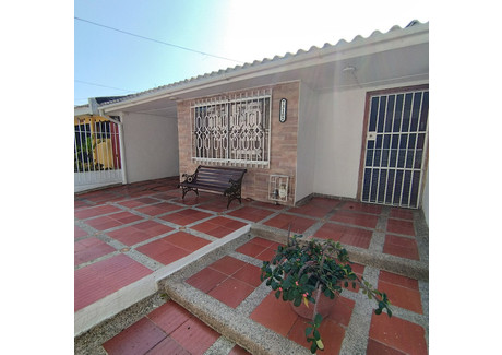 Dom na sprzedaż - Barranquilla, Atlántico, Colombia Barranquilla, Kolumbia, 240 m², 132 479 USD (543 165 PLN), NET-102653173