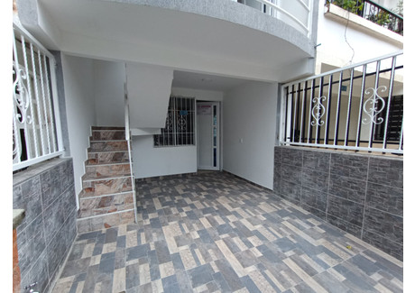 Komercyjne na sprzedaż - Cra. 95 #42-102, Comuna 17, Cali, Valle del Cauca, Colombia Cali, Kolumbia, 280 m², 155 852 USD (638 992 PLN), NET-99623625