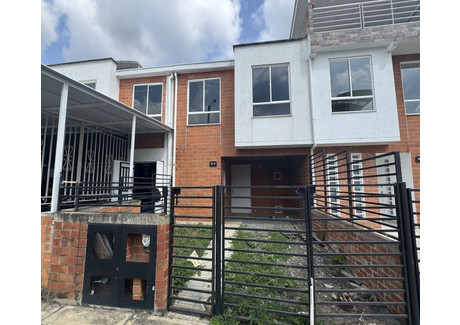 Dom na sprzedaż - Cra. 121 A #42-16, Villa Fatima, Cali, Valle del Cauca, Colombia Cali, Kolumbia, 94 m², 76 515 USD (311 415 PLN), NET-103045981