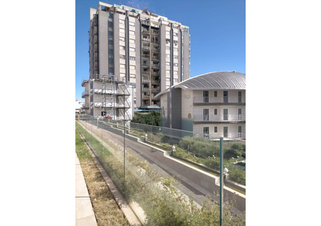 Komercyjne na sprzedaż - Viale Virgilio, Taranto, Włochy, 1000 m², 282 959 USD (1 151 643 PLN), NET-98607047