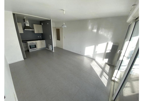 Mieszkanie na sprzedaż - Vannes, Francja, 58 m², 277 037 USD (1 133 083 PLN), NET-102169732