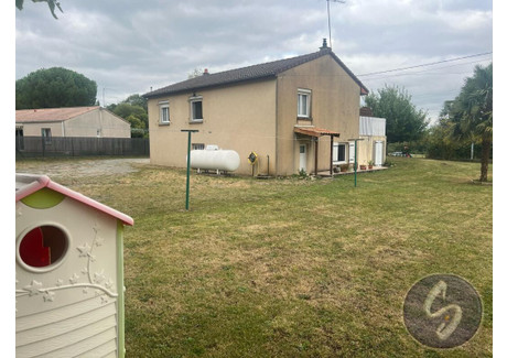 Dom na sprzedaż - Saivres, Francja, 88 m², 123 625 USD (506 864 PLN), NET-102549276