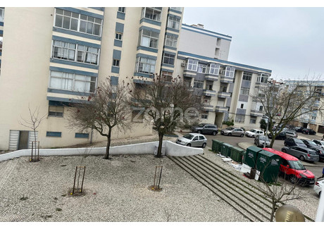 Mieszkanie na sprzedaż - Almada, Portugalia, 118 m², 218 180 USD (887 993 PLN), NET-102035688