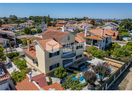 Dom na sprzedaż - Santarém, Portugalia, 290 m², 395 895 USD (1 619 211 PLN), NET-98648187