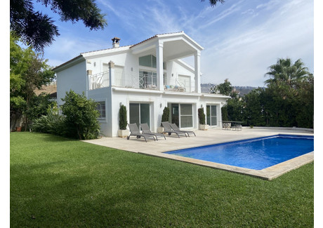 Dom do wynajęcia - Marbella, Hiszpania, 450 m², 8160 USD (33 456 PLN), NET-101799984