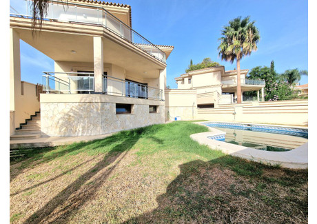 Dom do wynajęcia - Mijas, Hiszpania, 388 m², 4057 USD (16 592 PLN), NET-99714614