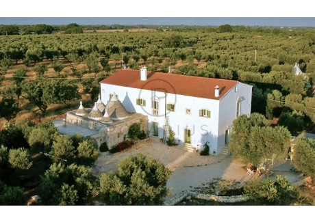 Dom na sprzedaż - Ostuni, Włochy, 400 m², 2 043 492 USD (8 317 012 PLN), NET-94721310