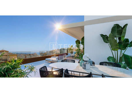 Mieszkanie na sprzedaż - Estepona, Estepona Centro Málaga, Hiszpania, 109 m², 675 836 USD (2 764 169 PLN), NET-100870486