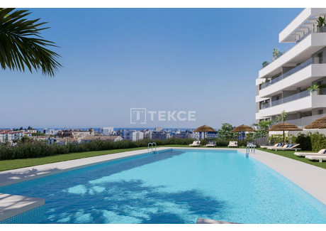 Mieszkanie na sprzedaż - Estepona, Estepona Centro Málaga, Hiszpania, 102 m², 456 837 USD (1 873 031 PLN), NET-94744427