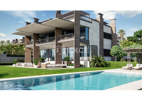 Dom na sprzedaż - Marbella, Puerto Banús Málaga, Hiszpania, 550 m², 9 756 336 USD (37 464 328 PLN), NET-94744614