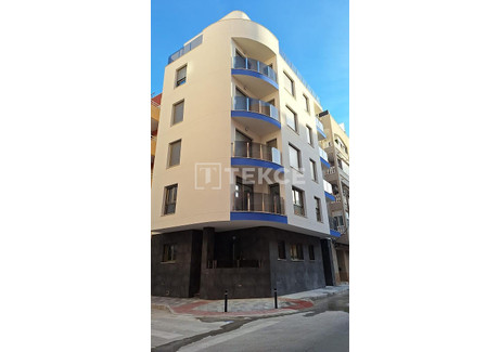Mieszkanie na sprzedaż - Torrevieja, Torrevieja Centro Alicante, Hiszpania, 48 m², 192 782 USD (759 561 PLN), NET-97333750