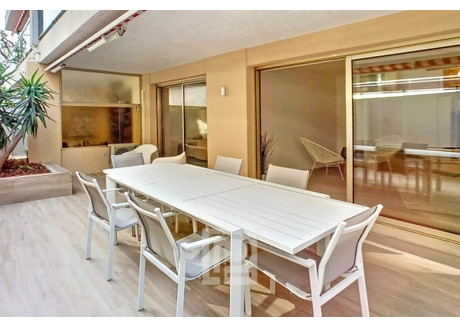 Mieszkanie na sprzedaż - Cannes, Francja, 75 m², 647 360 USD (2 602 386 PLN), NET-94914727