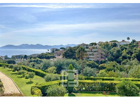 Mieszkanie na sprzedaż - Cannes, Francja, 121 m², 1 985 168 USD (8 079 635 PLN), NET-99679807