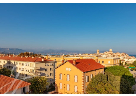 Mieszkanie na sprzedaż - Antibes, Francja, 67 m², 681 997 USD (2 796 189 PLN), NET-102253420