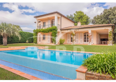 Dom na sprzedaż - Grimaud, Francja, 180 m², 1 827 586 USD (7 328 621 PLN), NET-101574209