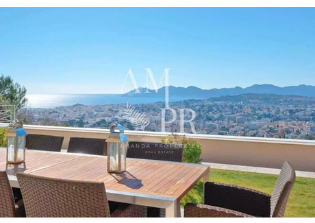 Dom na sprzedaż - Cannes, Francja, 300 m², 4 105 453 USD (16 709 194 PLN), NET-102999445