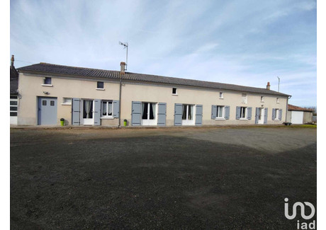 Dom na sprzedaż - Thouars, Francja, 180 m², 255 699 USD (979 328 PLN), NET-95347703