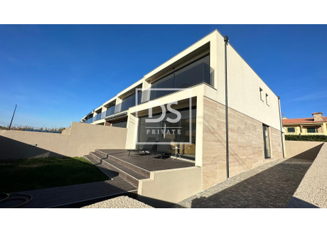 Dom na sprzedaż - Vila Do Conde, Portugalia, 136 m², 544 334 USD (2 188 222 PLN), NET-95335275