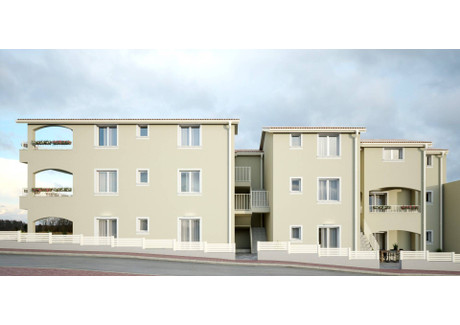 Mieszkanie na sprzedaż - Via Mare Badesi, Włochy, 48 m², 128 143 USD (504 883 PLN), NET-97227527