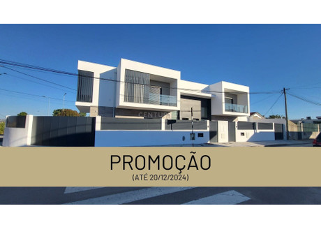 Dom na sprzedaż - Fernão Ferro, Portugalia, 169 m², 519 476 USD (2 114 268 PLN), NET-102229572