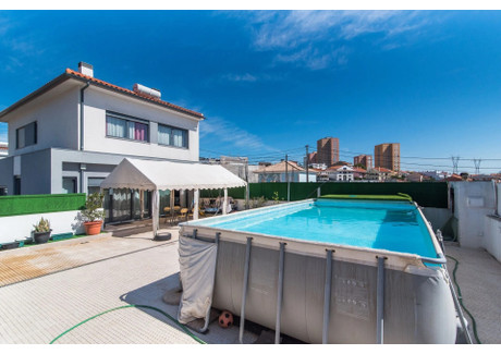 Dom na sprzedaż - Odivelas, Portugalia, 155,6 m², 736 304 USD (2 901 039 PLN), NET-96627316