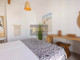 Hotel na sprzedaż - Paros, Grecja, 150 m², 854 315 USD (3 434 348 PLN), NET-101365984