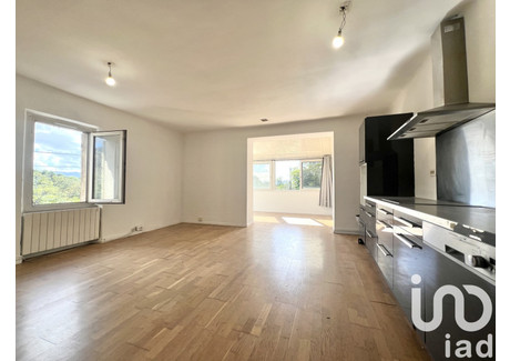 Mieszkanie na sprzedaż - Aubagne, Francja, 63 m², 179 375 USD (733 644 PLN), NET-100993265