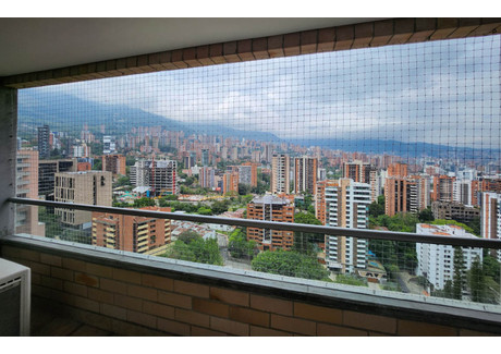 Mieszkanie na sprzedaż - Cl. 15b #35a90, El Poblado, Medellín, El Poblado, Medellín, Antioquia, Medellín, Kolumbia, 127 m², 211 978 USD (869 111 PLN), NET-99623432