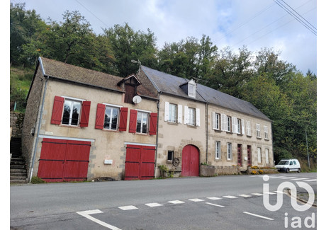 Dom na sprzedaż - Aubusson, Francja, 278 m², 176 622 USD (724 150 PLN), NET-101777430