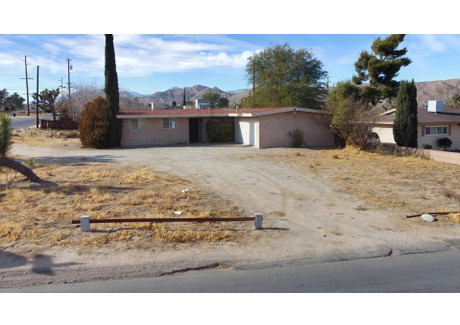 Dom na sprzedaż - 7686 Deer Trail Yucca Valley, Usa, 111,39 m², 229 900 USD (954 085 PLN), NET-103191237