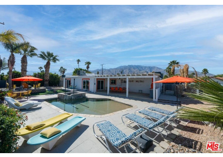 Dom do wynajęcia - 2236 N Victoria Rd Palm Springs, Usa, 147,16 m², 3500 USD (14 245 PLN), NET-102785355