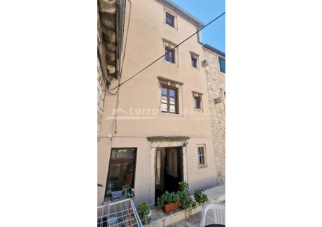 Dom na sprzedaż - Šibenik Chorwacja, 110 m², 213 038 USD (871 326 PLN), NET-97439050