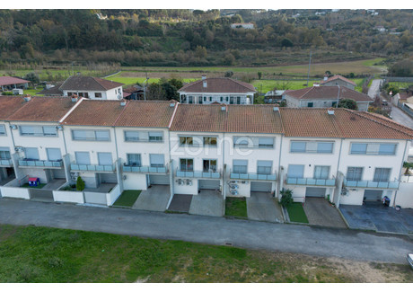 Dom na sprzedaż - Guimaraes, Portugalia, 148 m², 300 133 USD (1 221 540 PLN), NET-102936292