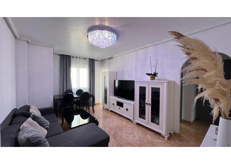 Mieszkanie na sprzedaż - Torrevieja, Hiszpania, 80 m², 130 422 USD (533 426 PLN), NET-101968809