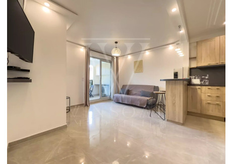 Mieszkanie na sprzedaż - Cannes, Francja, 34 m², 215 267 USD (848 153 PLN), NET-96797574