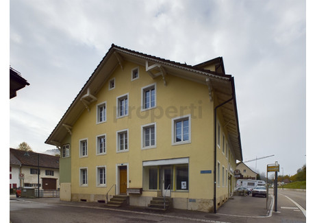 Dom na sprzedaż - Langenbruck, Szwajcaria, 220 m², 732 683 USD (2 996 675 PLN), NET-101466438