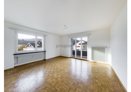 Mieszkanie do wynajęcia - Gelterkinden, Szwajcaria, 70 m², 1628 USD (6415 PLN), NET-97135633