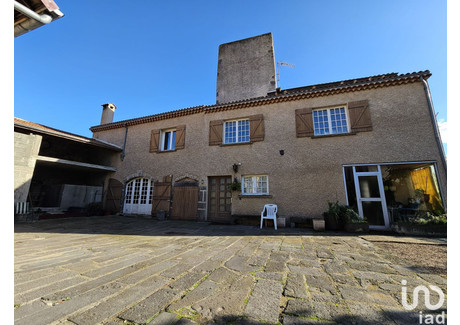 Dom na sprzedaż - Saint-Bonnet-Près-Riom, Francja, 190 m², 187 011 USD (766 747 PLN), NET-101201097