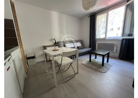 Mieszkanie do wynajęcia - Grenoble, Francja, 18 m², 540 USD (2172 PLN), NET-100882038