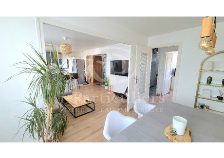 Mieszkanie na sprzedaż - Romans-Sur-Isère, Francja, 73 m², 168 594 USD (691 236 PLN), NET-97699977