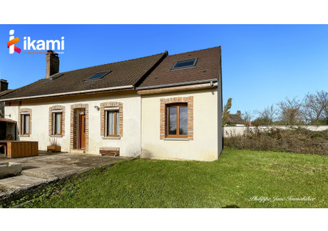 Dom na sprzedaż - Nailly, Francja, 130 m², 160 807 USD (667 350 PLN), NET-97700143