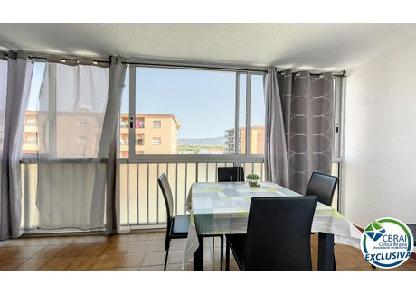 Mieszkanie na sprzedaż - Santa Margarita Girona, Hiszpania, 39 m², 104 352 USD (426 801 PLN), NET-97841753