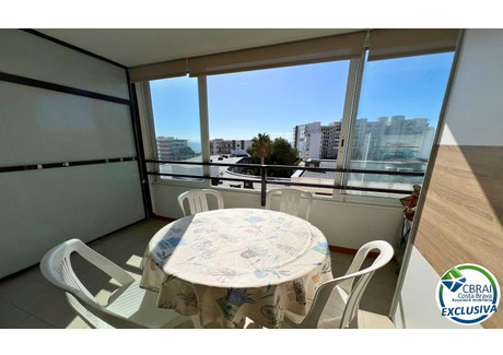 Mieszkanie na sprzedaż - Salatar Girona, Hiszpania, 44 m², 163 714 USD (666 315 PLN), NET-97841780