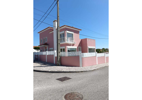 Dom na sprzedaż - Charneca da Caparica e Sobreda Almada, Portugalia, 254 m², 599 078 USD (2 414 286 PLN), NET-98128322