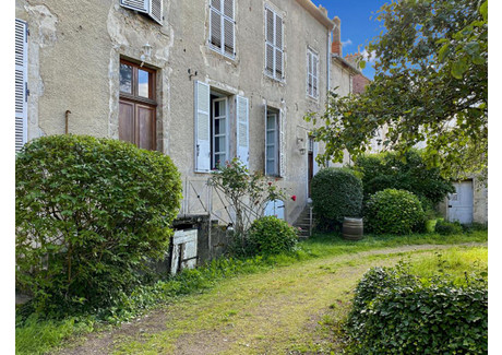 Mieszkanie na sprzedaż - 2, rue des Saintes Maries Semur En Auxois, Francja, 116 m², 139 691 USD (571 336 PLN), NET-98344416