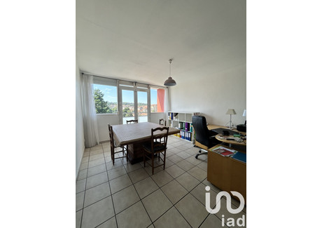 Mieszkanie na sprzedaż - Saint-Étienne, Francja, 118 m², 210 467 USD (810 299 PLN), NET-100162271