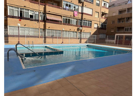 Mieszkanie na sprzedaż - Torrevieja, Hiszpania, 65 m², 91 595 USD (374 623 PLN), NET-101335563